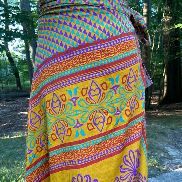 NWT sari silk wrap skirt - Picture 2 of 6